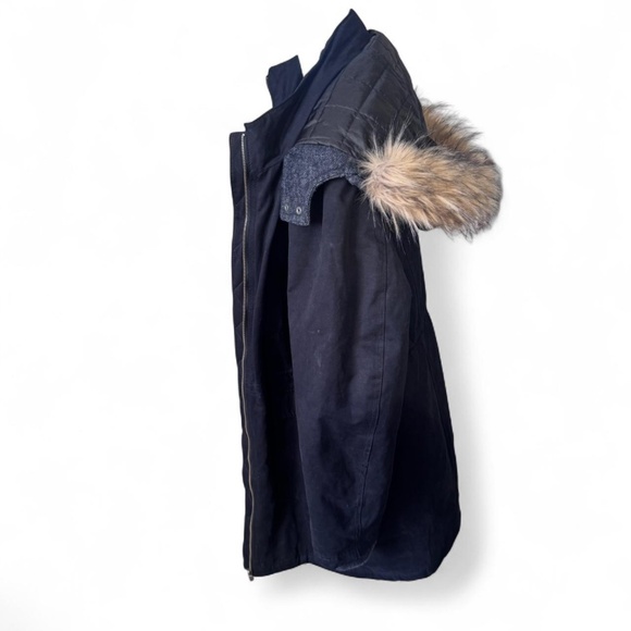 ANA XL Black parka with fur hood and zipper pockets COTTON